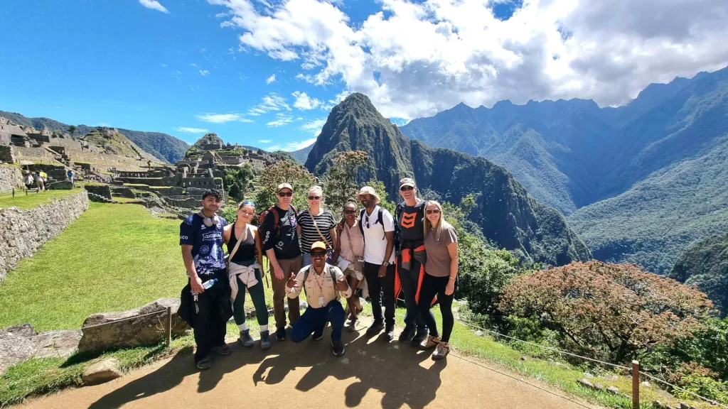 Tour al Valle Sagrado y Machu Picchu – 2 Días